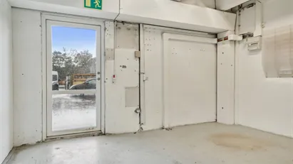 VELPLACERET LAGERLEJEMÅL CENTRAKT BELIGGENDE I ALBERTSLUND VELPLACERET LAGERLEJEMÅL CENTRAKT BELIGGENDE I ALBERTSLUND