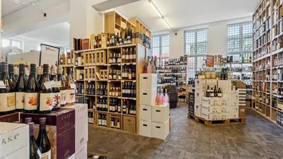 Ideel til detailhandel og showroom med tilhørende kontor- og administration Ideel til detailhandel og showroom med tilhørende kontor- og administration